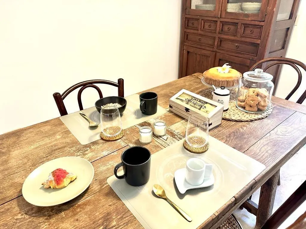 Matteotti Living And Garden Apartment Palermo